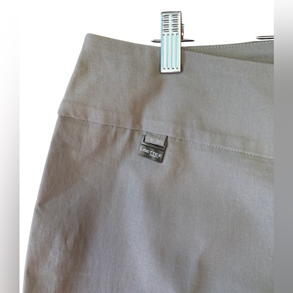 Lisette L Montreal, Style #805, Slim Full Length Pant, Size 16, Tan - Picture 4 of 10